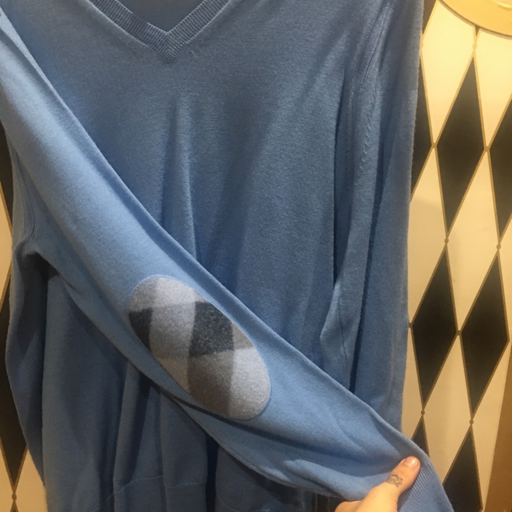 Authentic Burberry Men’s sweater